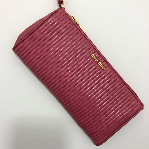 Luxury MIU MIU by Prada Peonia Wristlet! - Picture 1 of 8